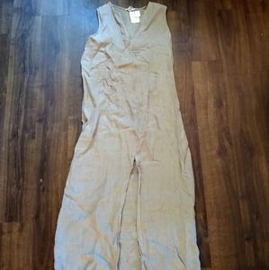 Linen maxi dress